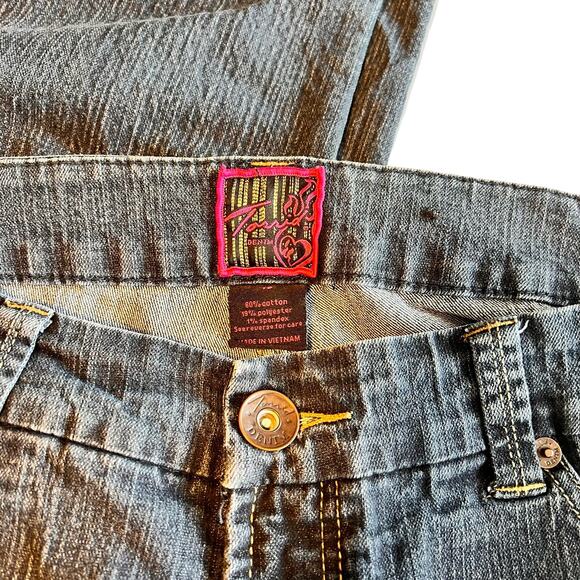 Torrid Straight Leg Jeans Size 18 - Picture 1 of 3